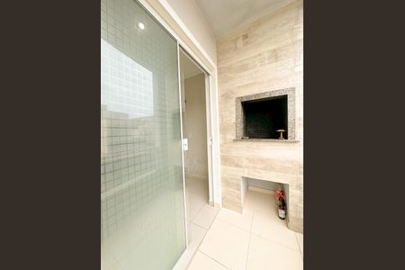 Apartamento para alugar com 60m², 2 quartos e 1 vagaVaranda da Sala