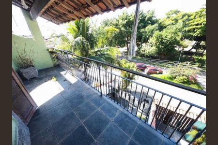 Casa à venda com 234m², 5 quartos e 4 vagas