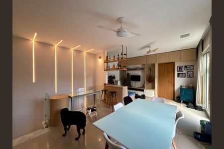 Apartamento à venda com 144m², 4 quartos e 1 vaga Apartamento à venda com 144m², 4 quartos e 1 vagaSala 2