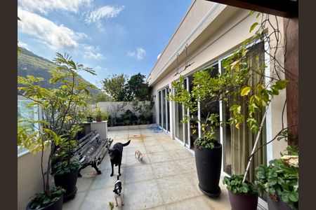 Apartamento à venda com 144m², 4 quartos e 1 vaga Apartamento à venda com 144m², 4 quartos e 1 vagaVaranda da Sala 2