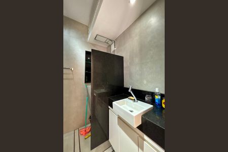 Apartamento à venda com 144m², 4 quartos e 1 vaga Apartamento à venda com 144m², 4 quartos e 1 vagaBanheiro social 3