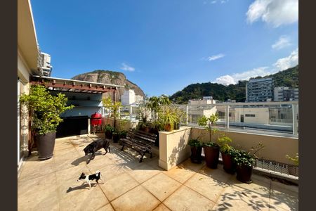 Apartamento à venda com 144m², 4 quartos e 1 vaga Apartamento à venda com 144m², 4 quartos e 1 vagaVaranda da Sala 2