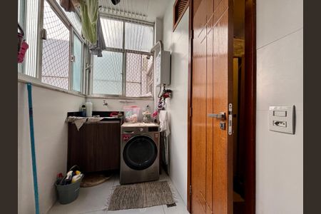 Apartamento à venda com 144m², 4 quartos e 1 vaga Apartamento à venda com 144m², 4 quartos e 1 vagaCozinha/área de serviço