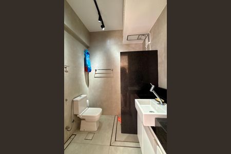 Apartamento à venda com 144m², 4 quartos e 1 vaga Apartamento à venda com 144m², 4 quartos e 1 vagaBanheiro social 3