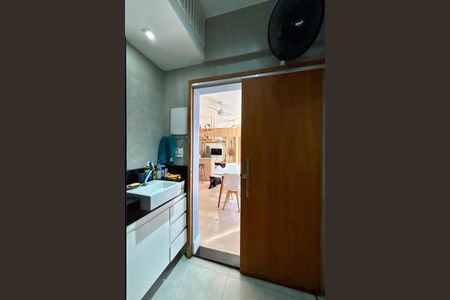 Apartamento à venda com 144m², 4 quartos e 1 vaga Apartamento à venda com 144m², 4 quartos e 1 vagaBanheiro social 3