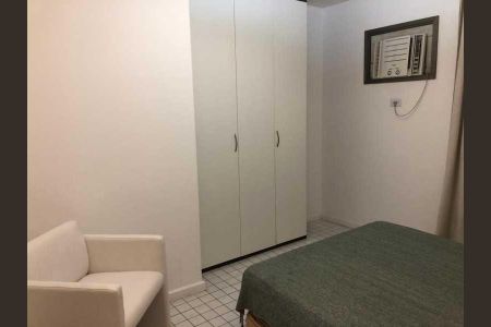 Apartamento à venda com 40m², 1 quarto e 1 vaga