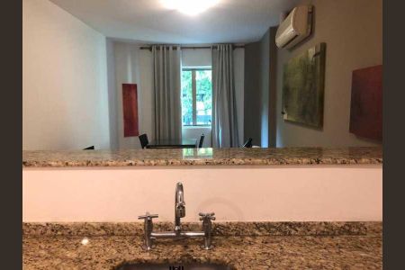 Apartamento à venda com 40m², 1 quarto e 1 vaga