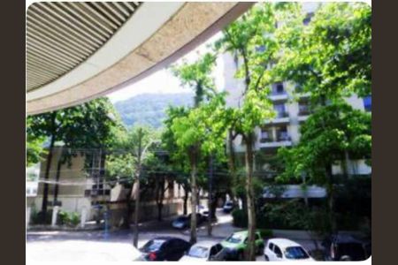 Apartamento à venda com 40m², 1 quarto e 1 vaga