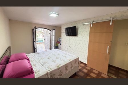 Casa à venda com 210m², 3 quartos e 1 vaga Casa à venda com 210m², 3 quartos e 1 vagaQuarto 1