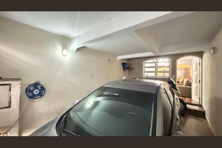 Casa à venda com 210m², 3 quartos e 1 vaga Casa à venda com 210m², 3 quartos e 1 vagaGaragem