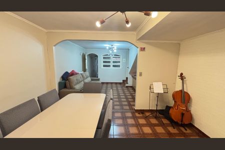 Casa à venda com 210m², 3 quartos e 1 vaga Casa à venda com 210m², 3 quartos e 1 vagaSala de Jantar