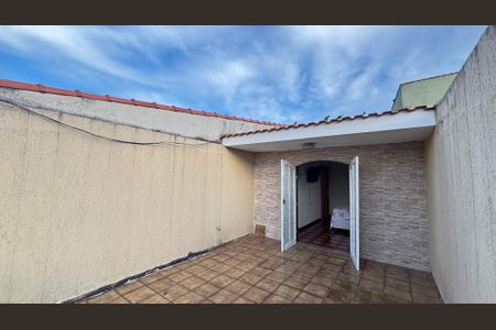 Casa à venda com 210m², 3 quartos e 1 vaga Casa à venda com 210m², 3 quartos e 1 vagaQuarto 1 Varanda