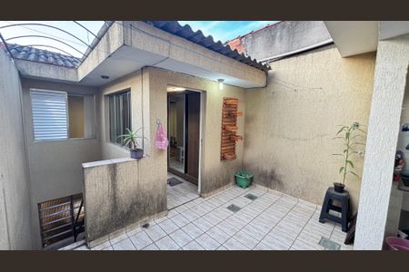 Casa à venda com 210m², 3 quartos e 1 vaga Casa à venda com 210m², 3 quartos e 1 vagaQuintal - Area de Serviço