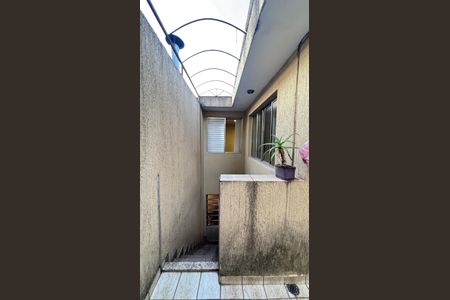 Casa à venda com 210m², 3 quartos e 1 vaga Casa à venda com 210m², 3 quartos e 1 vagaQuintal - Area de Serviço