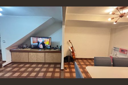 Casa à venda com 210m², 3 quartos e 1 vaga Casa à venda com 210m², 3 quartos e 1 vagaSala de Jantar