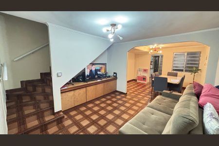 Casa à venda com 210m², 3 quartos e 1 vaga Casa à venda com 210m², 3 quartos e 1 vagaSala