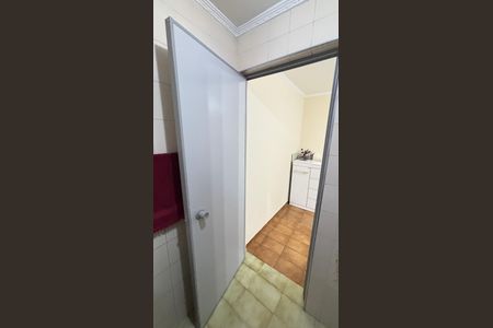 Casa à venda com 210m², 3 quartos e 1 vaga Casa à venda com 210m², 3 quartos e 1 vagaBanheiro da Suíte 1