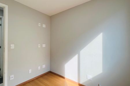 Apartamento à venda com 42m², 2 quartos e 1 vagaQuarto 2