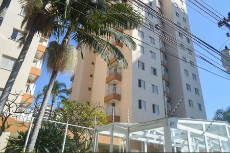 Apartamento à venda com 68m², 3 quartos e 1 vagaFachada