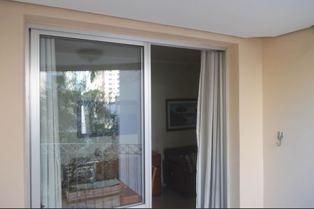 Apartamento à venda com 68m², 3 quartos e 1 vagaSala Varanda