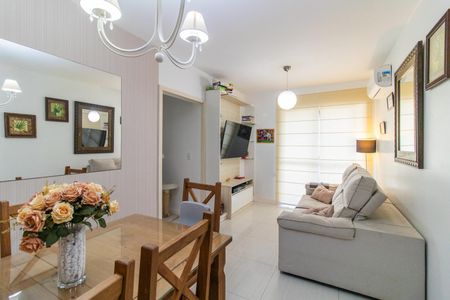 Apartamento à venda com 63m², 2 quartos e 1 vaga Apartamento à venda com 63m², 2 quartos e 1 vagaSala