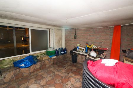 Casa à venda com 200m², 4 quartos e 1 vaga Casa à venda com 200m², 4 quartos e 1 vagaDepósito