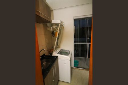 Casa à venda com 200m², 4 quartos e 1 vaga Casa à venda com 200m², 4 quartos e 1 vagaÁrea de Serviço