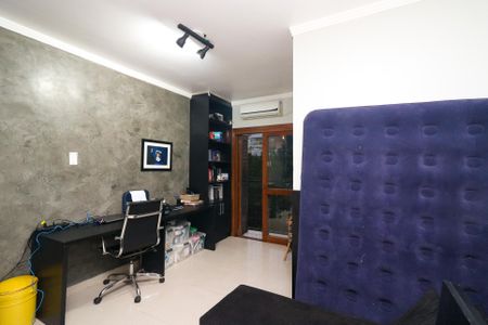 Casa à venda com 200m², 4 quartos e 1 vaga Casa à venda com 200m², 4 quartos e 1 vagaSuíte 1