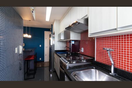 Apartamento à venda com 49m², 2 quartos e 1 vaga Apartamento à venda com 49m², 2 quartos e 1 vagaCozinha e Área de Serviço