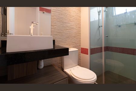 Apartamento à venda com 49m², 2 quartos e 1 vaga Apartamento à venda com 49m², 2 quartos e 1 vagaBanheiro