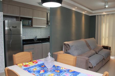 Apartamento à venda com 58m², 2 quartos e 2 vagasSala