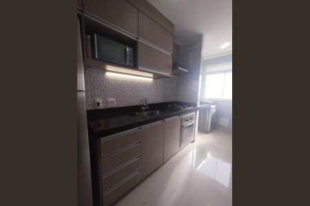 Apartamento à venda com 58m², 2 quartos e 2 vagasCozinha