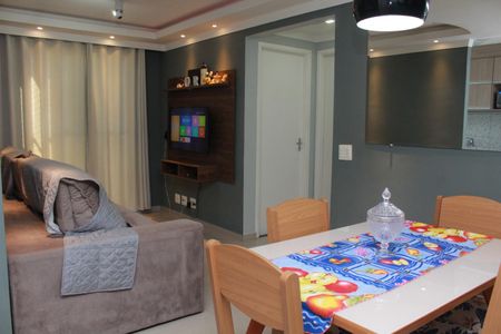 Apartamento à venda com 58m², 2 quartos e 2 vagasSala