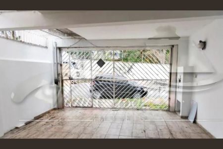 Casa à venda com 3 quartos, 145m² em Jardim Maria Estela, São Paulo