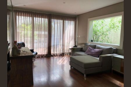 Casa à venda com 5 quartos, 280m² em Jardim Novo Mundo, São Paulo