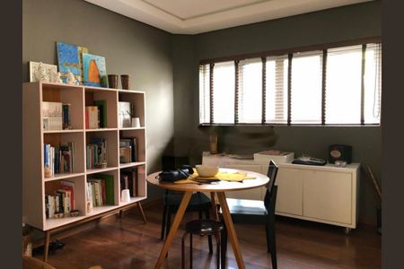 Casa à venda com 5 quartos, 280m² em Jardim Novo Mundo, São Paulo