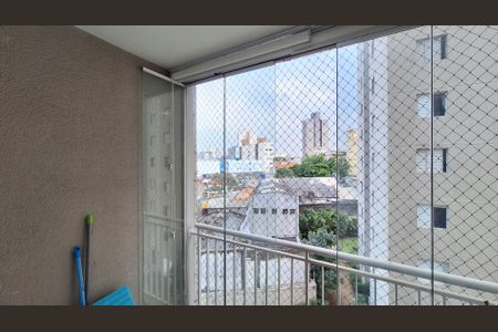 Apartamento para alugar com 62m², 3 quartos e 1 vaga Apartamento para alugar com 62m², 3 quartos e 1 vagaVaranda