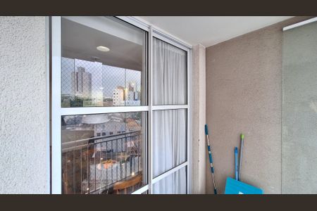 Apartamento para alugar com 62m², 3 quartos e 1 vaga Apartamento para alugar com 62m², 3 quartos e 1 vagaVaranda