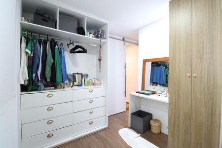 Apartamento para alugar com 62m², 3 quartos e 1 vagaCloset