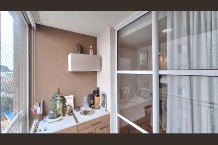 Apartamento para alugar com 62m², 3 quartos e 1 vaga Apartamento para alugar com 62m², 3 quartos e 1 vagaVaranda