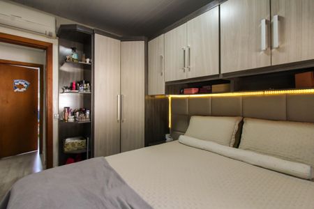 Casa de condomínio à venda com 50m², 2 quartos e 2 vagasQuarto 1