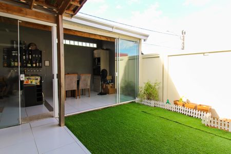 Casa de condomínio à venda com 50m², 2 quartos e 2 vagasÁrea gourmet