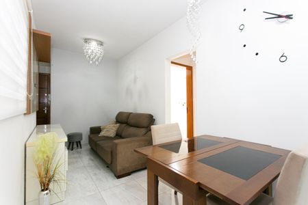 Apartamento para alugar com 42m², 2 quartos e sem vagaSala