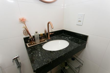 Apartamento para alugar com 42m², 2 quartos e sem vagaBanheiro