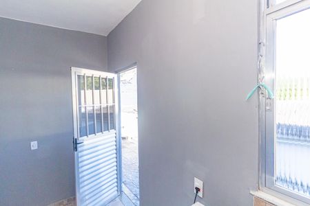 Casa para alugar com 65m², 1 quarto e sem vagaCozinha e Área de Serviço