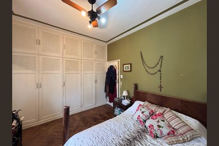 Apartamento à venda com 79m², 2 quartos e 1 vagaQuarto 2