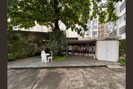 Apartamento à venda com 79m², 2 quartos e 1 vagaÁrea comum