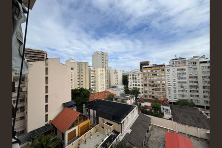 Apartamento à venda com 79m², 2 quartos e 1 vagaSala - vista