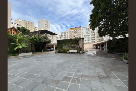 Apartamento à venda com 79m², 2 quartos e 1 vagaFachada