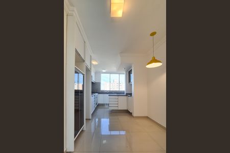 Apartamento para alugar com 175m², 4 quartos e 2 vagasCozinha - Armários